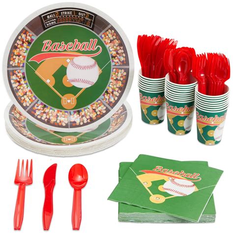 sports birthday plates|baseball plates and napkins.